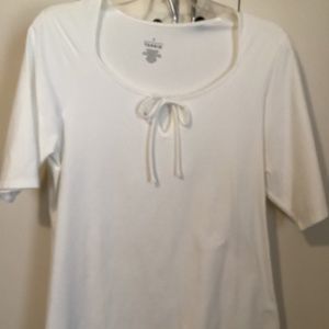 Torrid top, cream, size 2 (Torrid sizing)